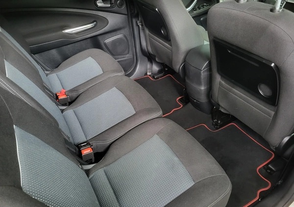 Ford S-Max cena 12900 przebieg: 147317, rok produkcji 2014 z Września małe 92